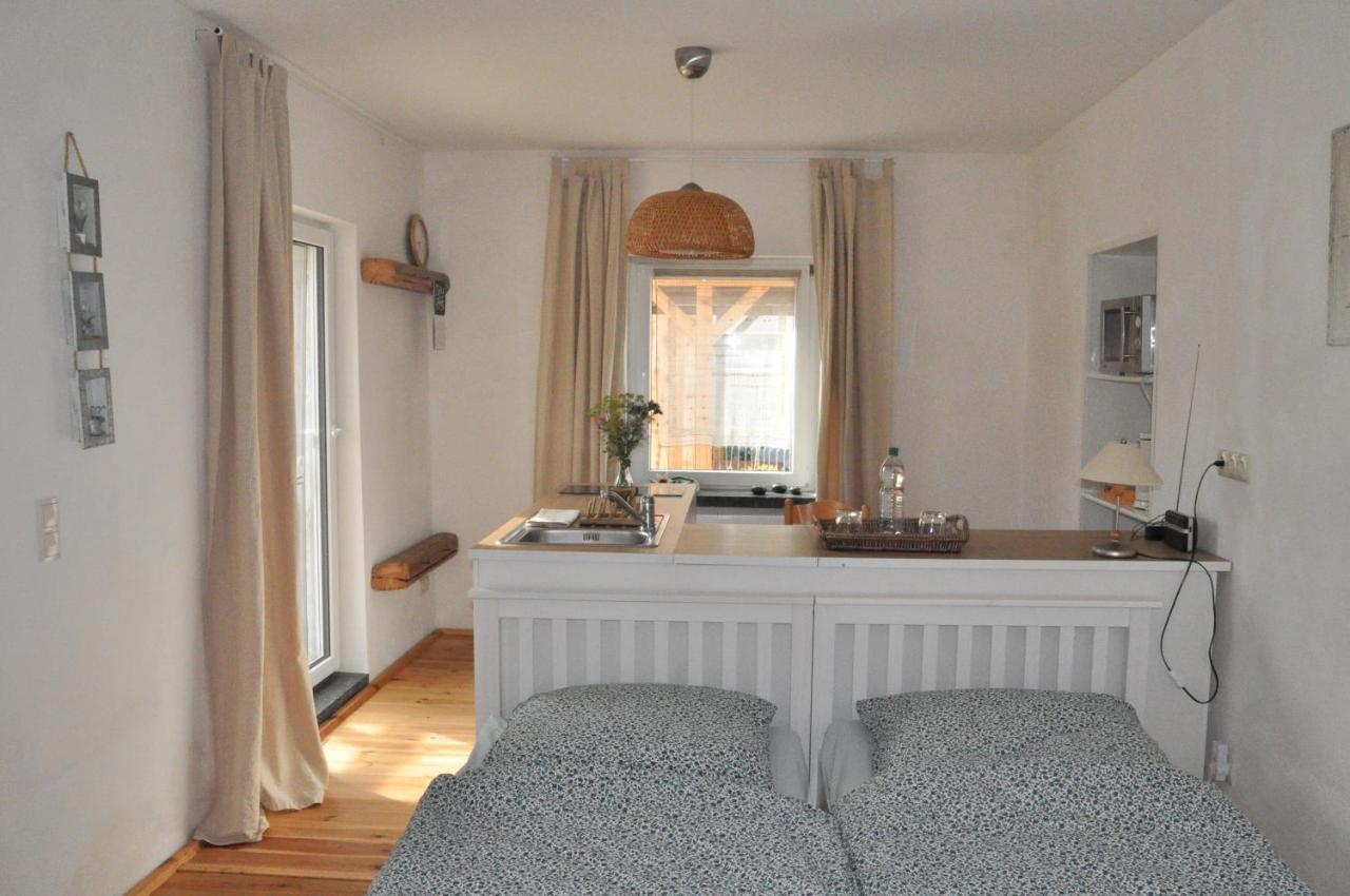 Pension "Seeblick" Am Stelzenhaus Dornburg  Bagian luar foto